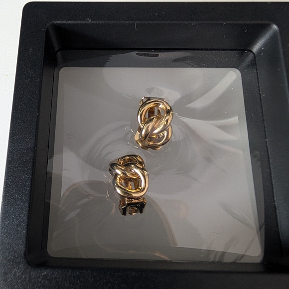 Christian Dior Vintage Clip-On Earrings - Clip-On, Earrings  Christian Dior Vintage Small Gold Knot Earrings